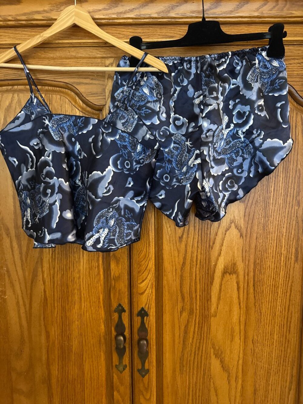 Satin Floral-Dragon Cami & Shorts Pajama Set - Black/Gray image 2